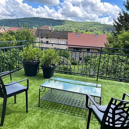 Les Glycines Villa Hieres-Sur-Amby Bagian luar foto
