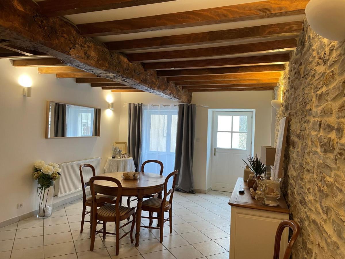 Les Glycines Villa Hieres-Sur-Amby Bagian luar foto