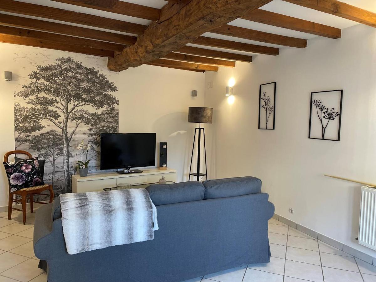 Les Glycines Villa Hieres-Sur-Amby Bagian luar foto